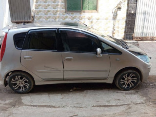 mitsubishi-colt-2003