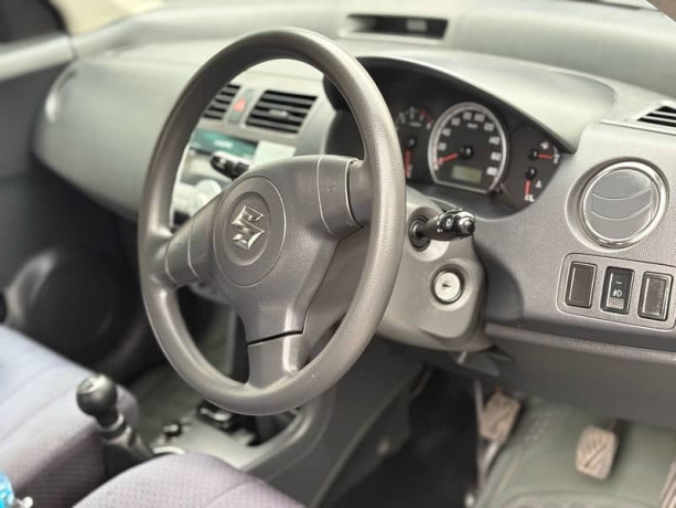 suzuki-swift-2016-13-dlx-big-8