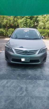 toyota-corolla-xli-2013-big-0