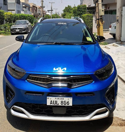 kia-stonic-2021-big-1