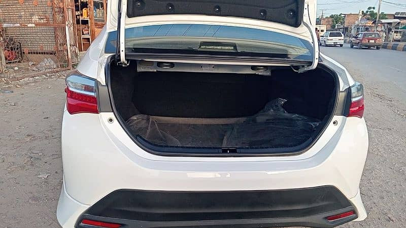 toyota-altis-x-special-edition-2022-big-8