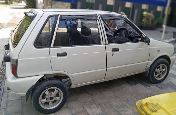 suzuki-mehran-2003-big-3