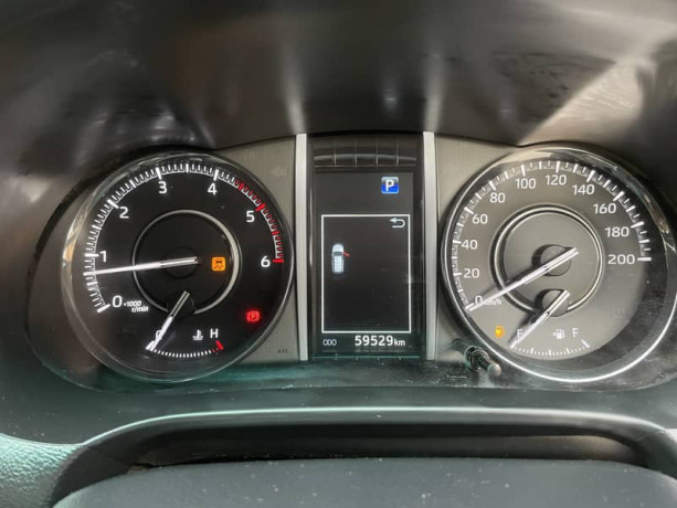 toyota-fortuner-legender-2022-big-4