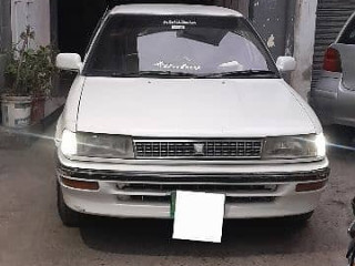 toyota-corolla-1998