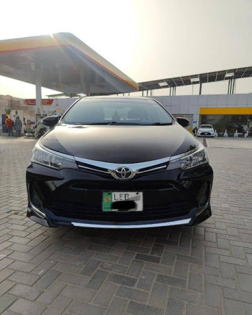 toyota-corolla-gli-20142016-big-2
