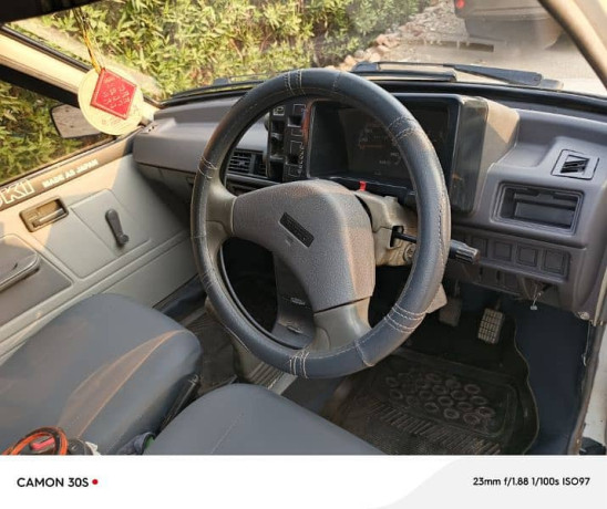 suzuki-mehran-vxr-2013-big-1
