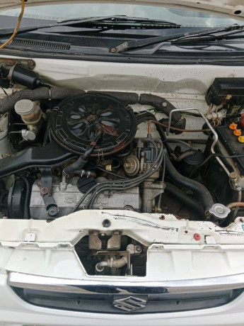 suzuki-alto-2012-big-2