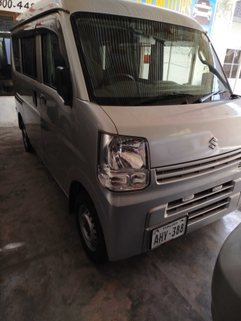 suzuki-every-big-0