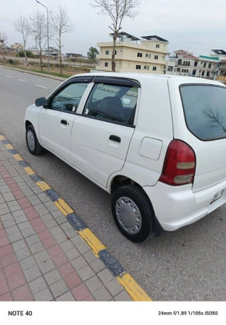 suzuki-alto-vxr-2011-model-big-12