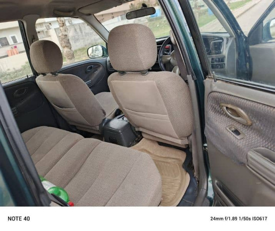 suzuki-grand-vitara-2000-model-big-7