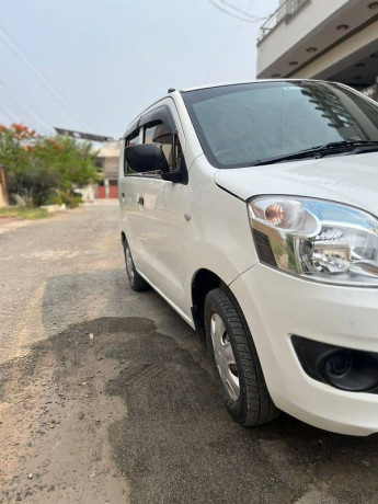 suzuki-wagon-r-2021-big-3
