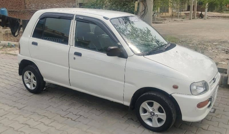 daihatsu-cuore-2007-lush-condition-big-1
