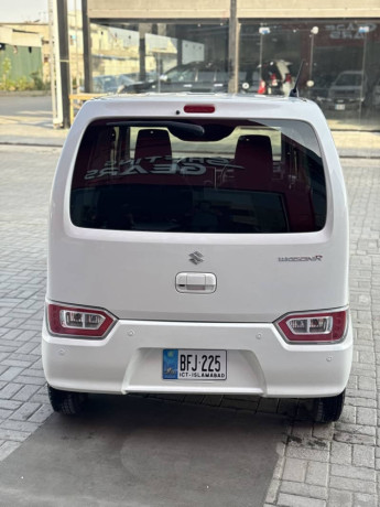 suzuki-wagonr-big-4