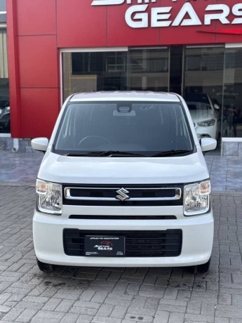 suzuki-wagonr-big-3