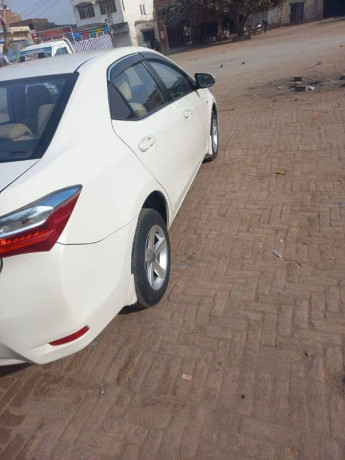 toyota-corolla-gli-2018-big-4