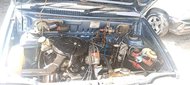 suzuki-mehran-vxr-2007-big-9