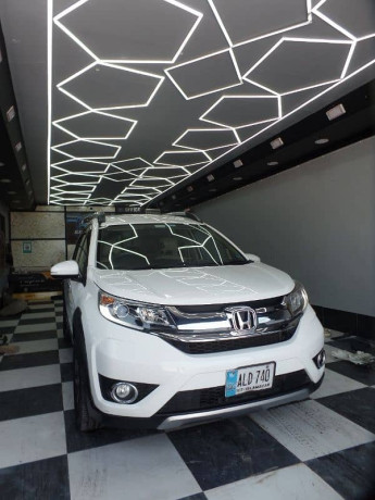 honda-br-v-2018-s-vtec-big-0