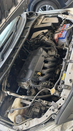 toyota-corolla-gli-2013-big-7