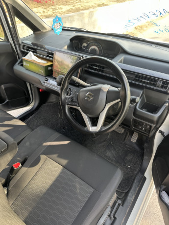 suzuki-wagon-r-hybrid-stingray-20212024-big-8