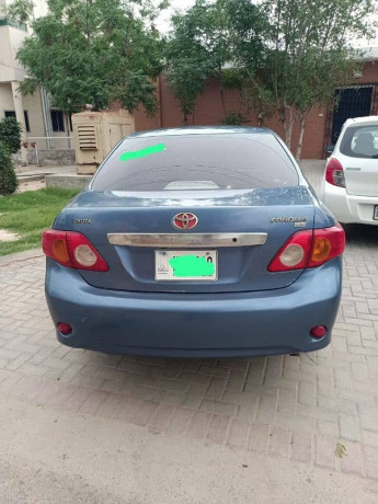 toyota-corolla-gli-2009-big-2