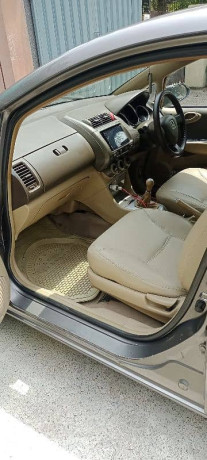 honda-city-idsi-2008-big-16