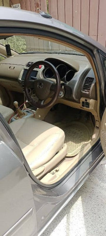 honda-city-idsi-2008-big-13