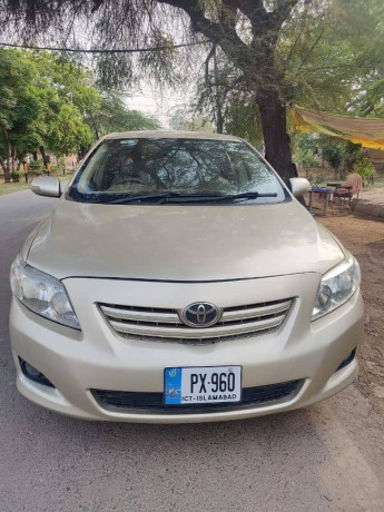 toyota-corolla-gli-2009-big-4