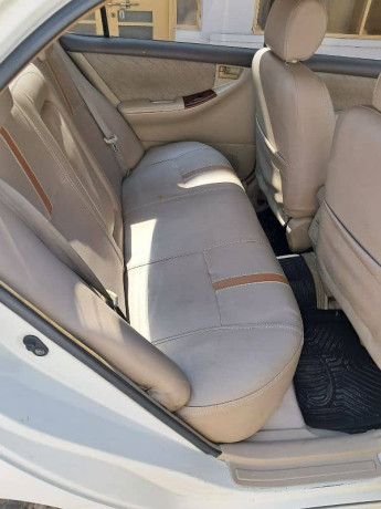 toyota-corolla-altis-2005-big-1