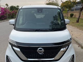 nissan-roox-highway-star-2021