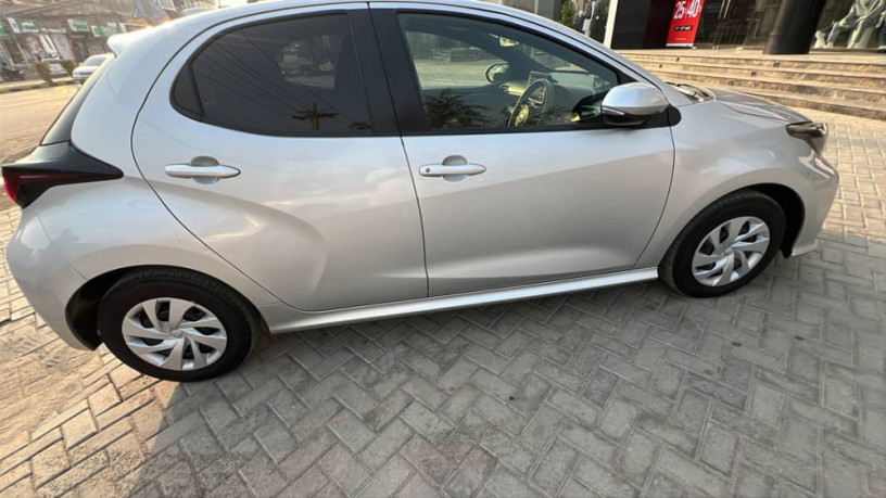 toyota-yaris-2021-brand-new-condition-2021-2024-big-2