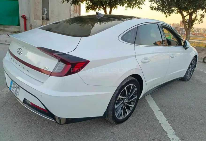 hyundai-sonata-big-2