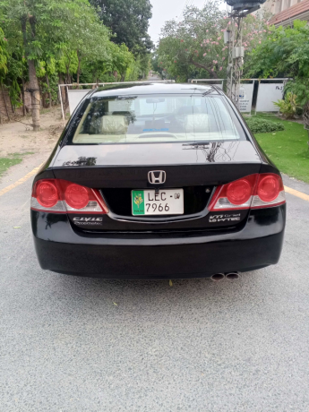 honda-civic-vti-oreal-prismatic-big-4
