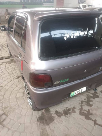 daihatsu-cuore-2001-big-3