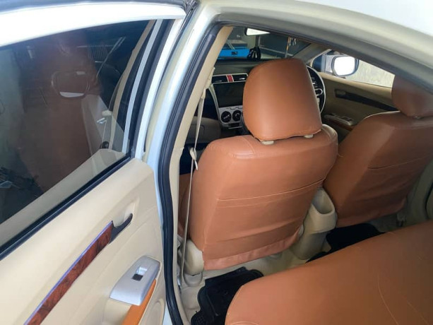 honda-city-aspire-15-automatic-big-8