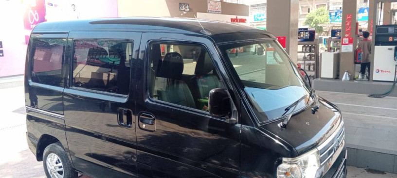 mitsubishi-minicab-2019-big-5