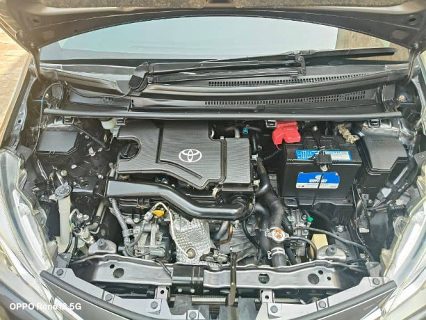 toyota-vitz-201823-big-19