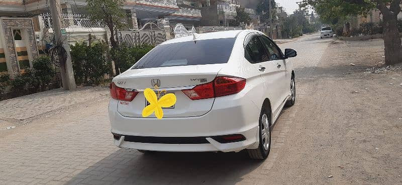 honda-city-15-cvt-automatic-big-1