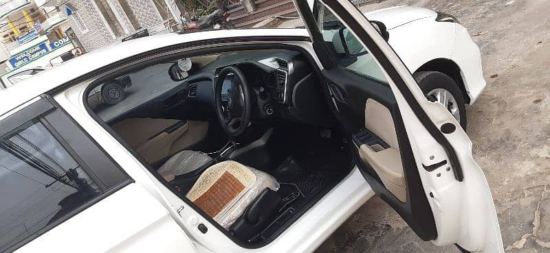 honda-city-15-cvt-automatic-big-13