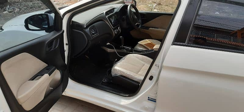 honda-city-15-cvt-automatic-big-10
