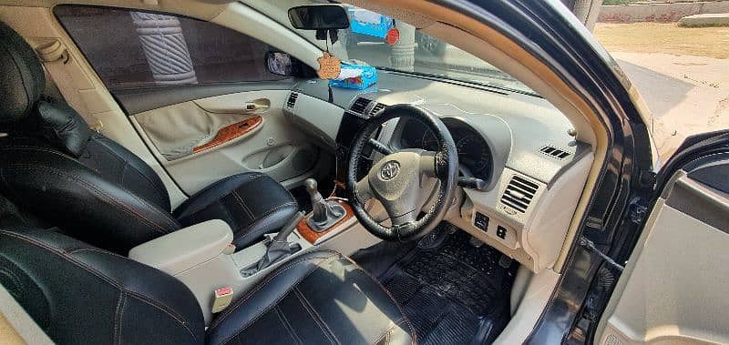 toyota-corolla-xli-2009-big-14