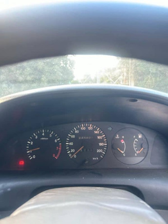 suzuki-baleno-2005-big-7