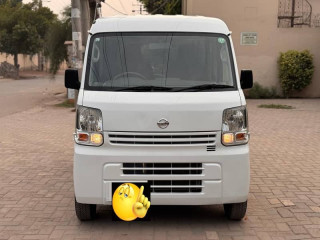 nissan-clipper