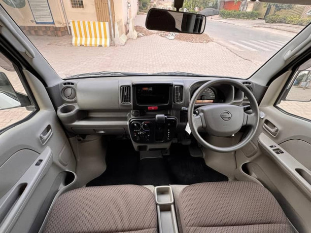nissan-clipper-big-4