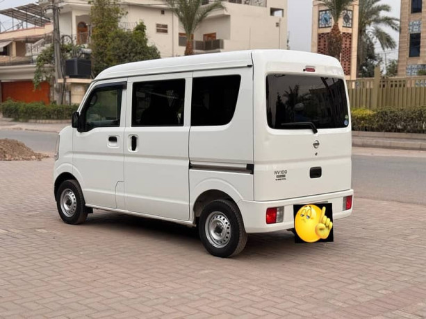 nissan-clipper-big-11