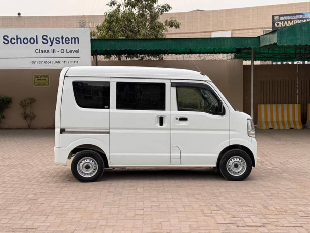 nissan-clipper-big-13