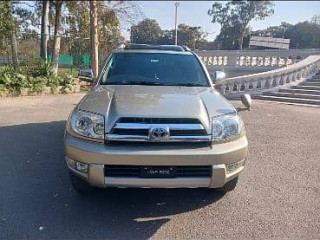 toyota-surf-2003