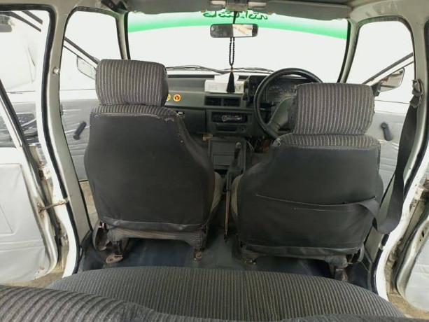 suzuki-mehran-vxr-1990-big-8