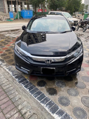 honda-civic-x-2021-ug-big-3