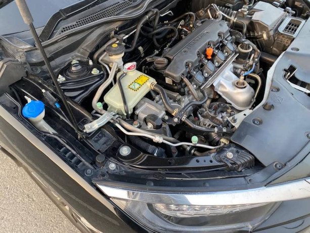honda-civic-x-2021-ug-big-12