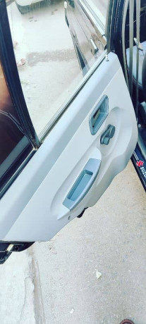 suzuki-mehran-vx-2012-big-5